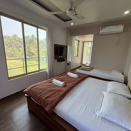 White House Beach Resort, Nagaon Luaran gambar