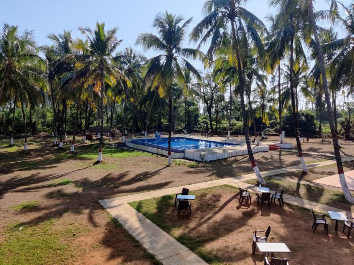 White House Beach Resort, Nagaon Luaran gambar