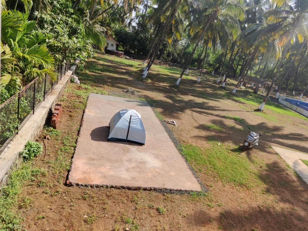 White House Beach Resort, Nagaon Luaran gambar